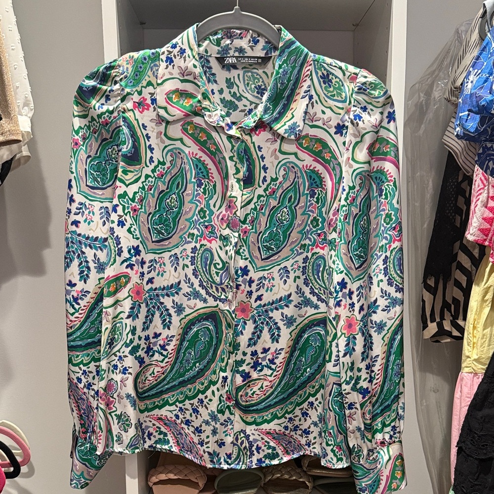 Zara Button-Down Shirt with Green Paisley and Pink Accents